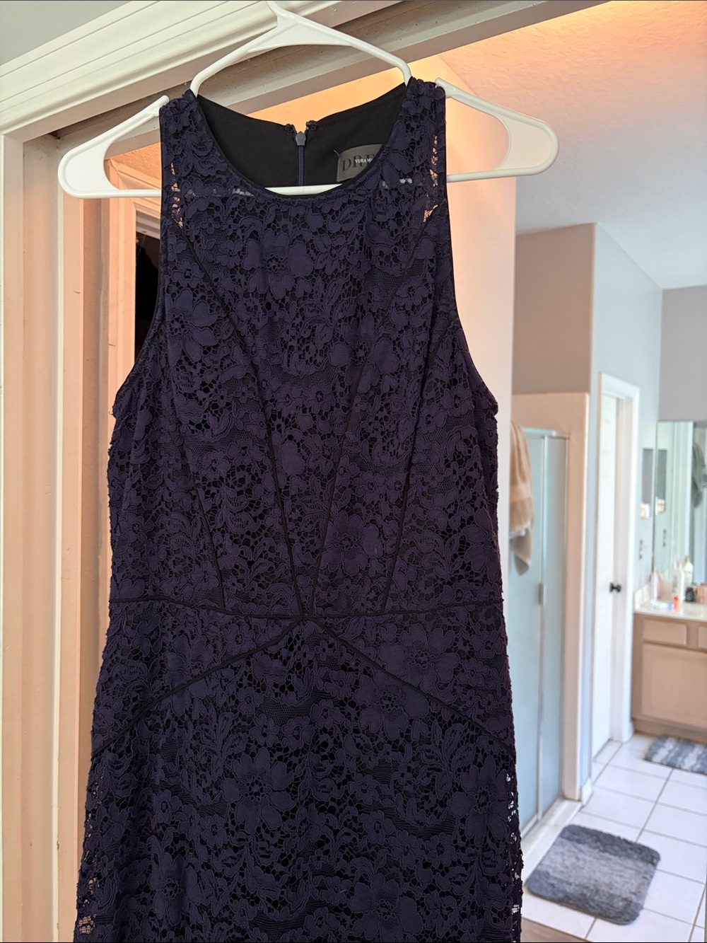 Vera Wang Navy Floral Lace Sleeveless Prom Dress
